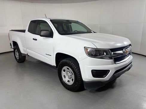 Used 2016 Chevrolet Colorado W/T w/ WT Convenience Package RWD image 2