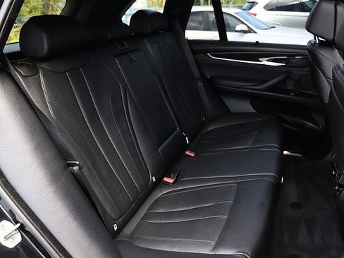 Used 2015 BMW X5 xDrive50i AWD/4WD image 10