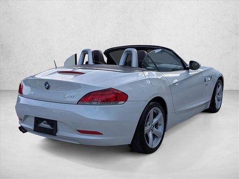 Used 2014 BMW Z4 sDrive28i image 5