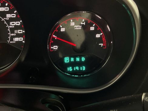 Used 2013 Dodge Avenger SE FWD image 34