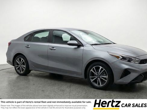Used 2024 Kia Forte LXS FWD image 1
