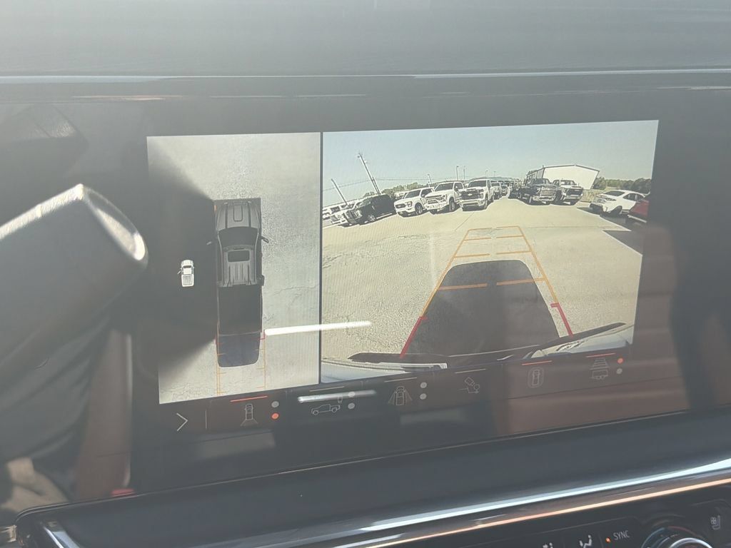 Used 2025 GMC Sierra 2500 Denali Ultimate w/ Max Trailering Package AWD/4WD image 25