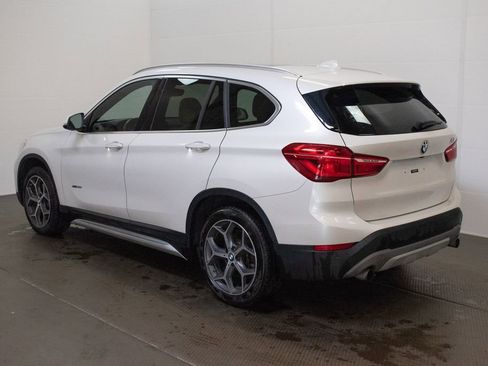 Used 2017 BMW X1 xDrive28i AWD/4WD image 6