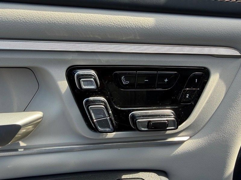 Used 2025 RAM 1500 Tungsten AWD/4WD image 19