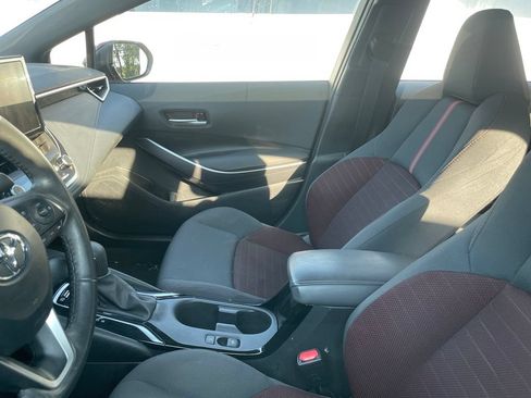 Used 2024 Toyota Corolla SE FWD image 4