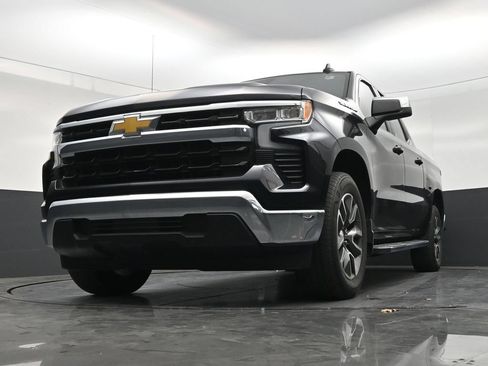 Used 2023 Chevrolet Silverado 1500 LT RWD image 27