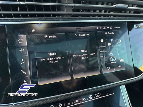 Used 2024 Audi RS Q8 image 28