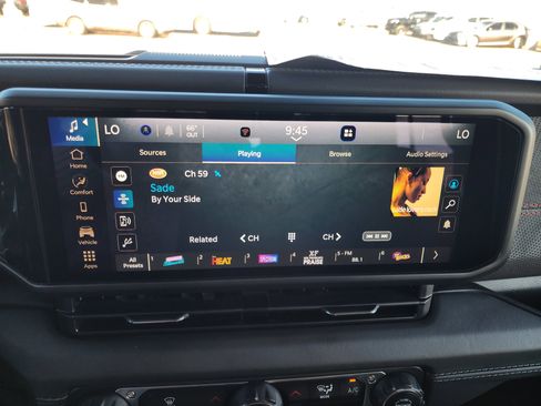 Used 2025 Jeep Gladiator Rubicon image 24