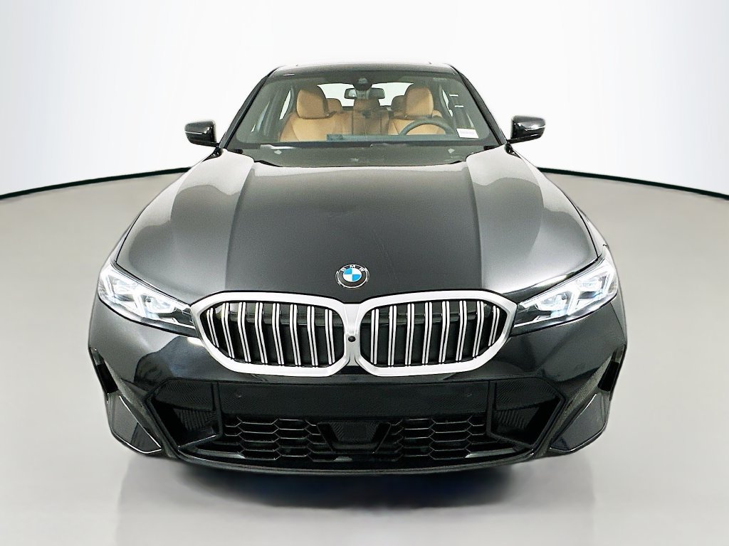 Used 2026 BMW 330i Sedan w/ M Sport Package RWD image 2