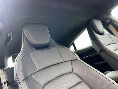 Used 2025 Porsche Taycan Turbo image 18