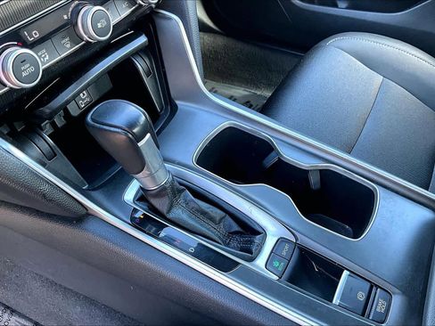 Used 2020 Honda Accord Sport image 15