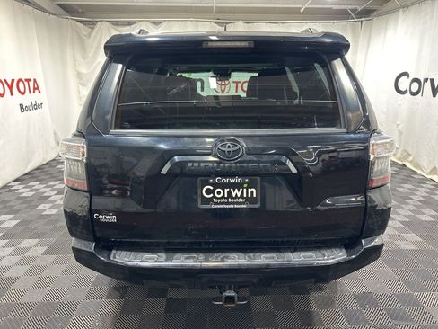 Used 2020 Toyota 4Runner Venture w/ Moonroof Package image 7
