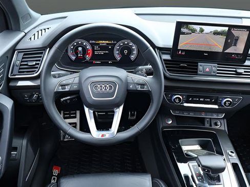 Used 2023 Audi SQ5 Premium Plus w/ Premium Plus Package AWD/4WD image 16