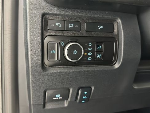 Used 2024 Ford F350 Lariat w/ Lariat Ultimate Package image 18