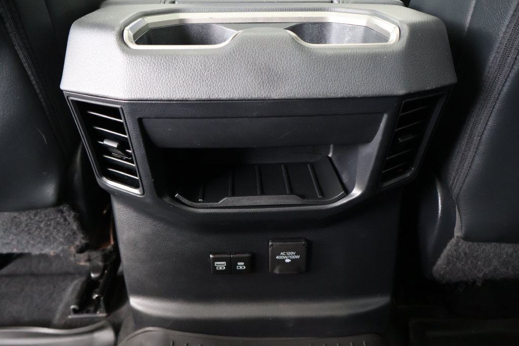 Used 2023 Toyota Tundra Limited AWD/4WD image 57