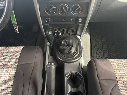 Used 2010 Jeep Wrangler Sport AWD/4WD image 19