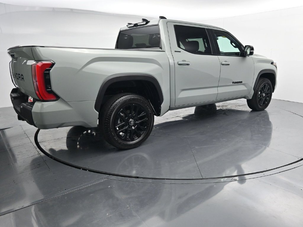 Used 2026 Toyota Tundra Limited AWD/4WD image 8