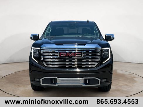 Used 2023 GMC Sierra 1500 Denali w/ Denali Reserve Package AWD/4WD image 8