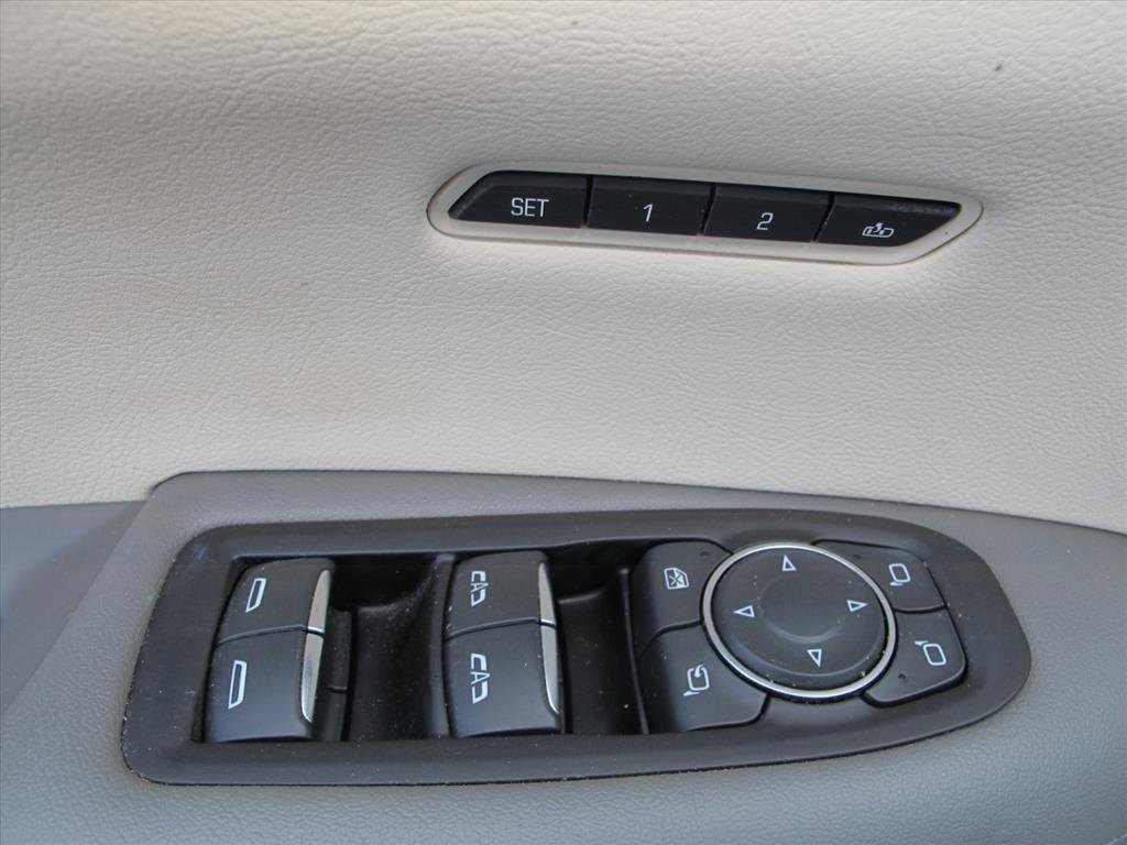 Used 2019 Cadillac XT5 Luxury FWD image 11