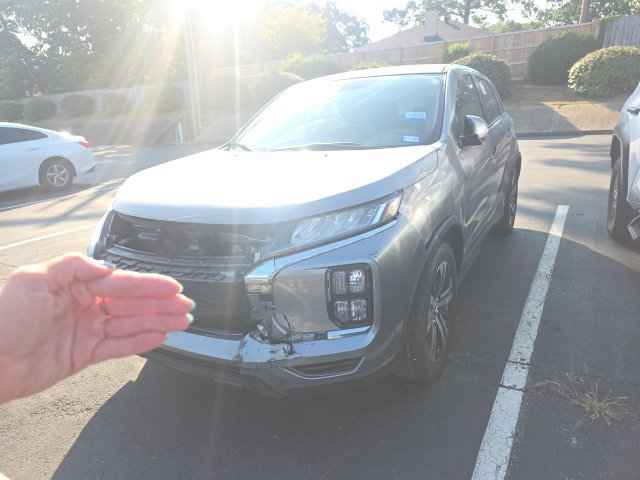 Used 2020 Mitsubishi Outlander Sport SE FWD image 1