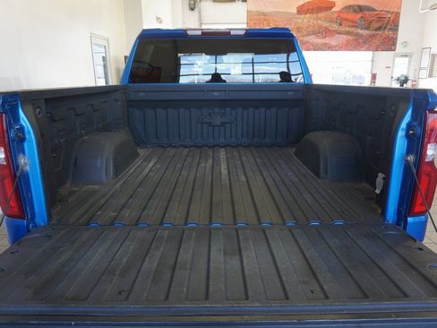 Used 2022 Chevrolet Silverado 1500 RST image 18