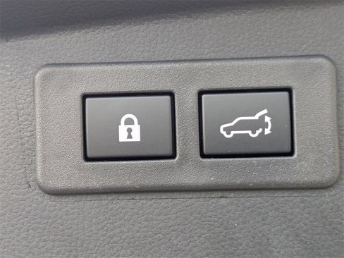 Certified 2025 Subaru Outback Limited w/ Popular Package #2 image 14