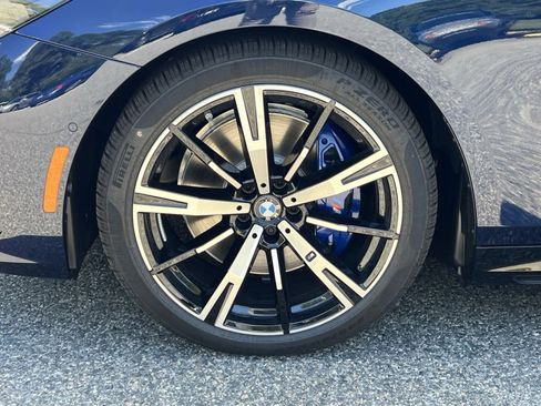 New 2025 BMW i5 M60 w/ Executive Package image 9