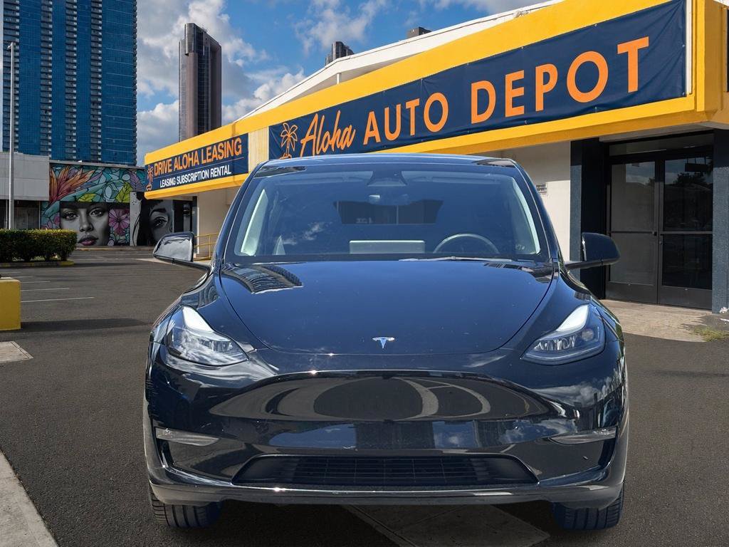Used 2023 Tesla Model Y AWD image 7