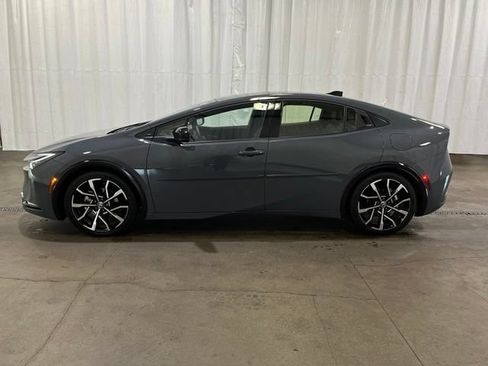 Certified 2024 Toyota Prius Prime Premium FWD image 7