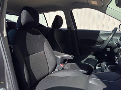 Used 2024 Nissan Kicks S FWD image 31