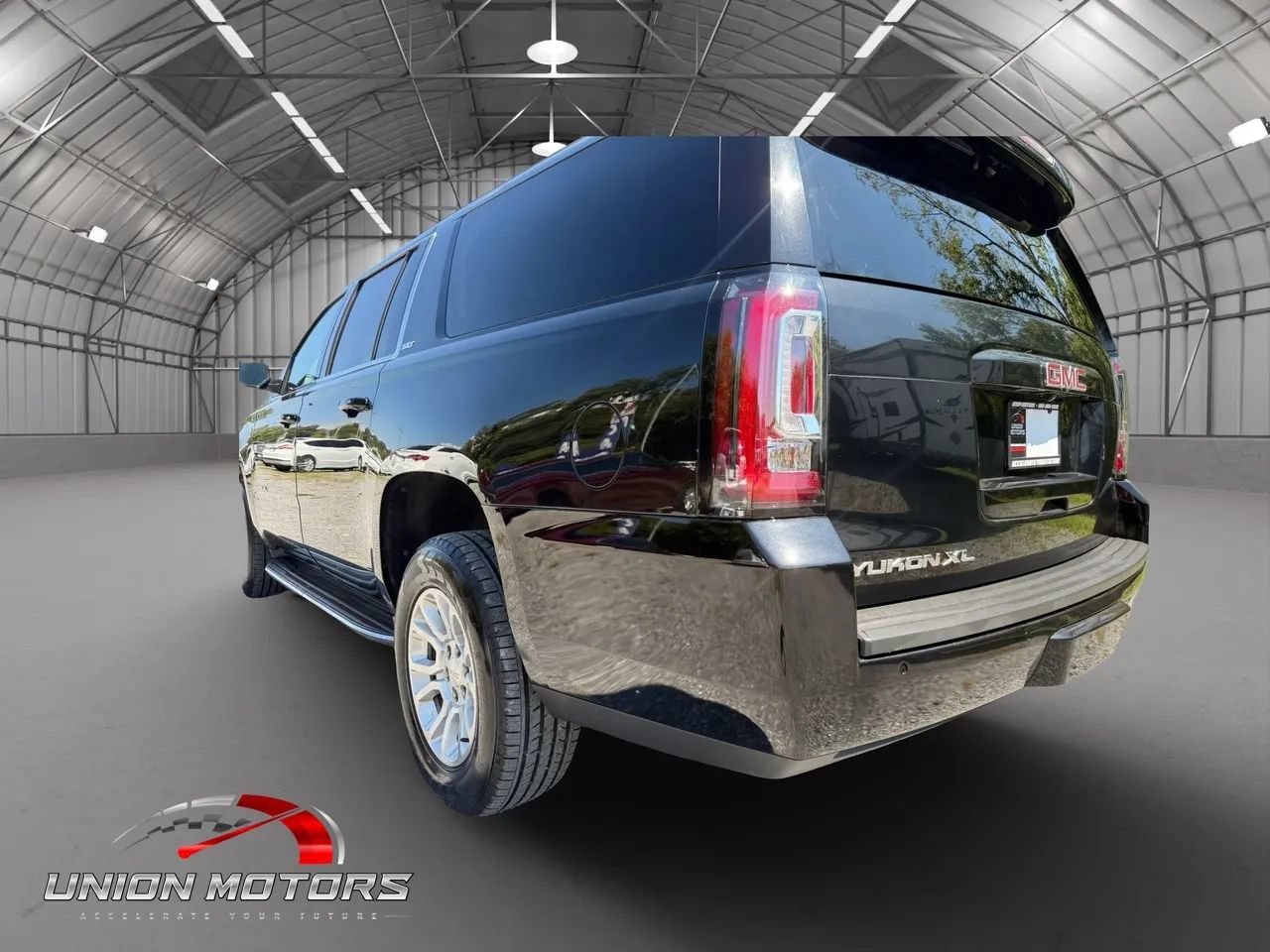 Used 2020 GMC Yukon XL SLT AWD/4WD image 12