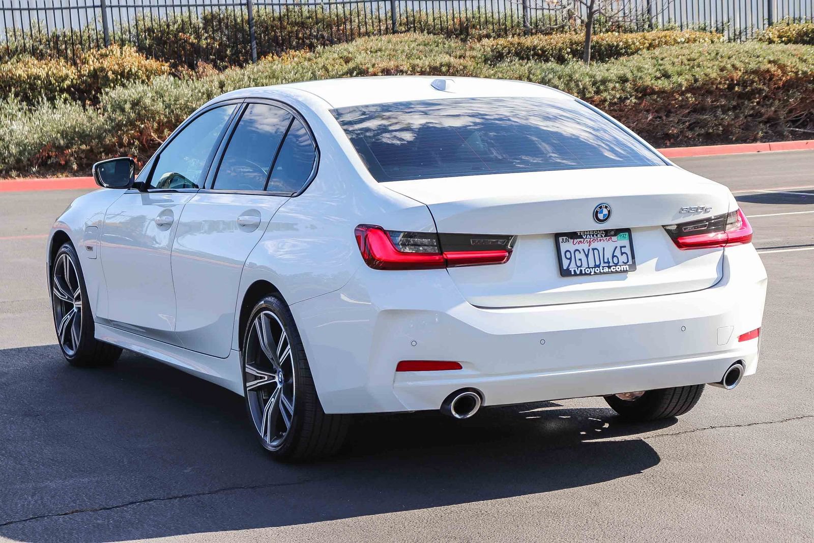Used 2023 BMW 330e w/ Premium Package RWD image 5