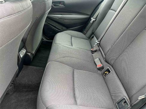 Used 2024 Toyota Corolla LE image 18