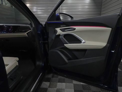 Used 2025 Audi Q5 Prestige image 38