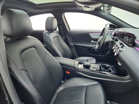 Certified 2022 Mercedes-Benz A 220 image 29