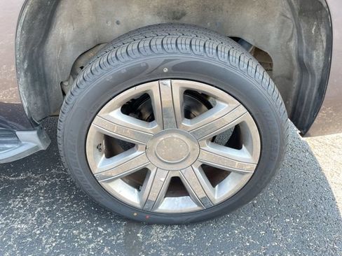 Used 2016 Chevrolet Tahoe LT AWD/4WD image 8