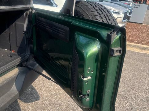 Used 2023 Ford Bronco Outer Banks AWD/4WD image 4