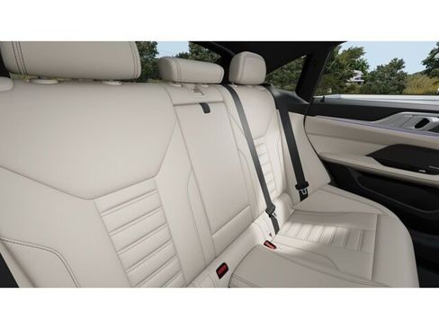 New 2026 BMW i4 eDrive40 w/ Premium Package RWD image 12