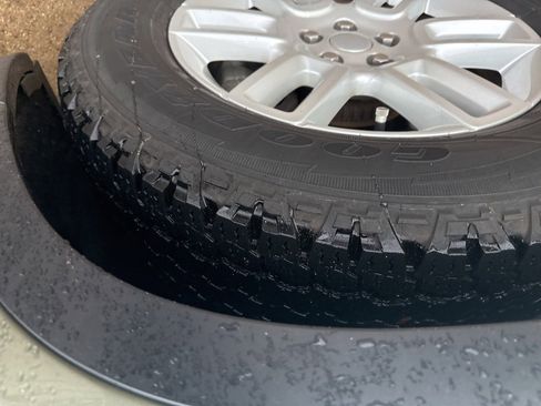 Used 2023 Land Rover Defender 110 S image 15