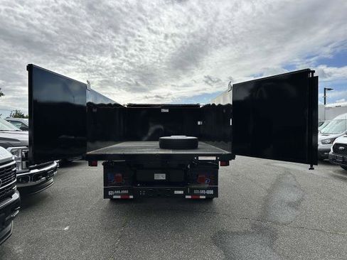 New 2025 Ford F450 XL 4WD SuperCab 192 WB 84 CA image 8