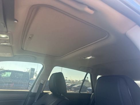 Used 2018 Subaru Outback 2.5i Limited image 12