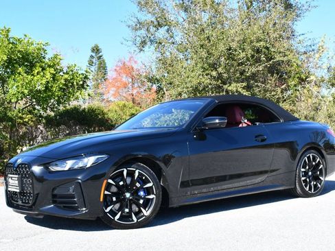 Used 2025 BMW 430i Convertible w/ M Sport Package image 29