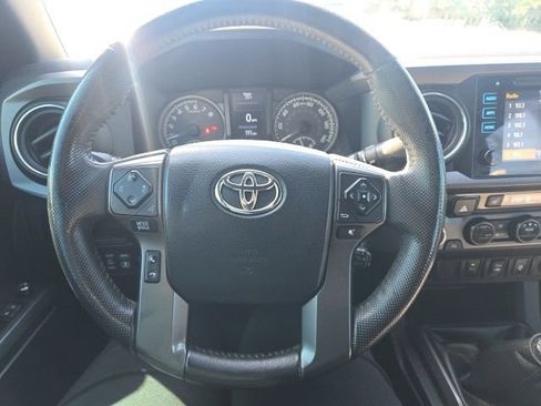 Certified 2017 Toyota Tacoma TRD Sport w/ Premium & Technology Package AWD/4WD image 3