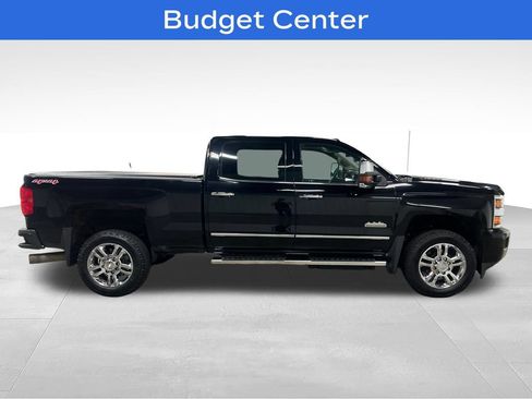 Used 2016 Chevrolet Silverado 2500 High Country w/ Duramax Plus Package AWD/4WD image 2