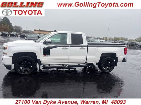 Used 2018 Chevrolet Silverado 1500 LT w/ Rally 2 Edition image 1
