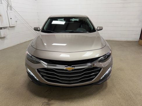 Used 2025 Chevrolet Malibu LT image 23