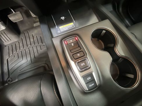 Used 2025 Honda Passport TrailSport image 22