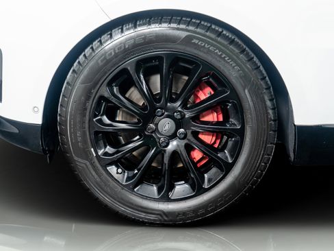 Used 2019 Land Rover Range Rover Sport HSE image 19