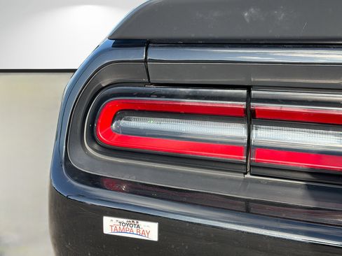 Used 2023 Dodge Challenger SXT RWD image 10