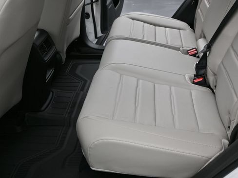 Used 2026 Honda CR-V EX-L image 12
